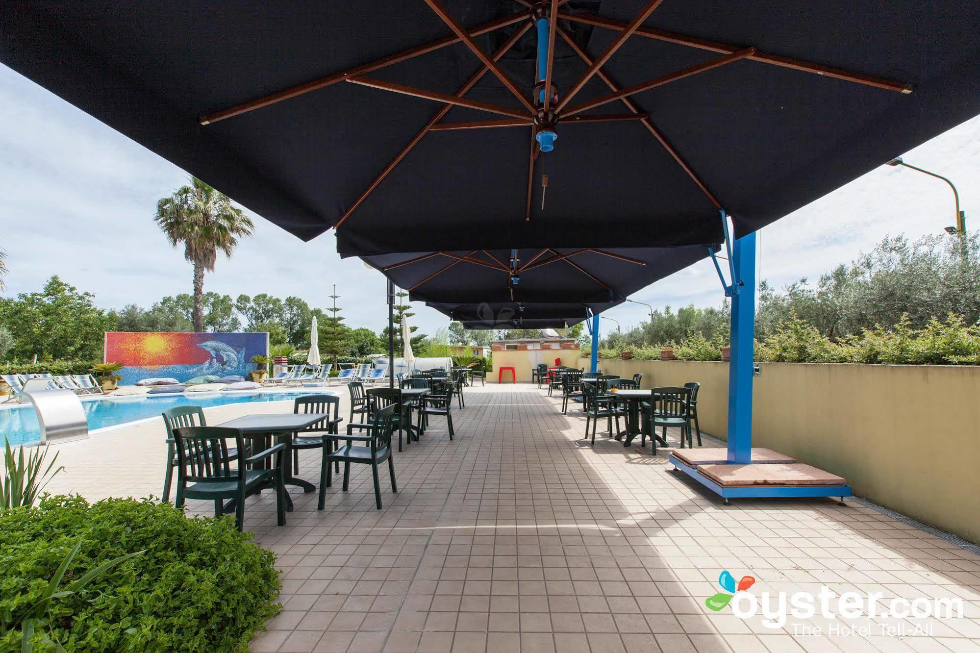 Hotel Marina Roseto Degli Abruzzi Extérieur photo